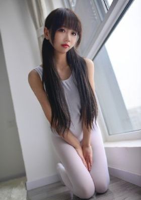 花季在线_高清完整无删减高清视频播放