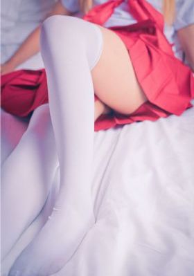 强挺进女同学的乳罩慢慢揉捏小说_720神马影院手机在线